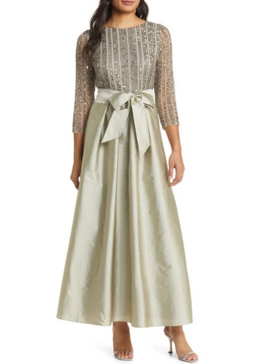 Nordstrom Dresses & Skirts - Pisarro Nights Sequin Bodice Taffeta Gown Bow Waist Long Sleeve Dress Size 6 NWT